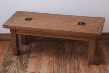 レトロ家具　アンティーク　古い木製のレトロで小ぶりなベンチ(2)