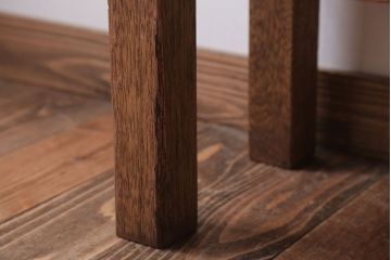 レトロ家具　アンティーク　古い木製のレトロで小ぶりなベンチ(2)