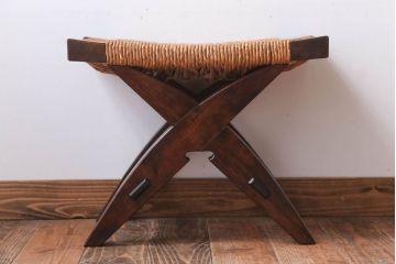 中古　松本民芸家具　#222　鞍型スツール(ラッシスツール)(1)