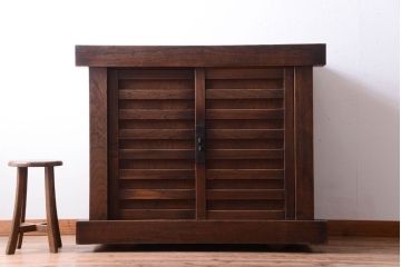 アンティーク家具　古民具・骨董　江戸元禄　極上品!欅材製車付き帳場箪笥(車箪笥)