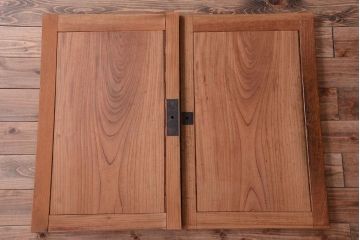 アンティーク家具　古民具・骨董　江戸元禄　極上品!欅材製車付き帳場箪笥(車箪笥)