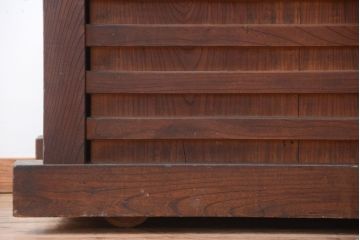 アンティーク家具　古民具・骨董　江戸元禄　極上品!欅材製車付き帳場箪笥(車箪笥)