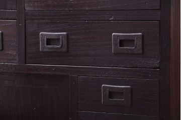 アンティーク家具　古民具・骨董　隠し付き!モダンな欅材のアンティーク帳場箪笥