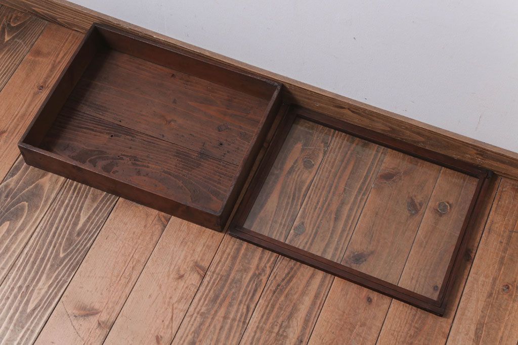 アンティーク雑貨　アンティーク　古い木のコレクションボックス(1)