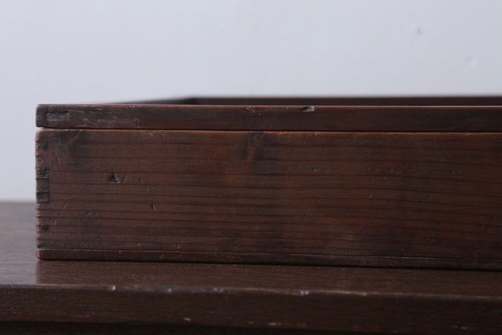 アンティーク雑貨　アンティーク　古い木のコレクションボックス(1)