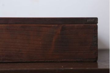 アンティーク雑貨　アンティーク　古い木のコレクションボックス(1)