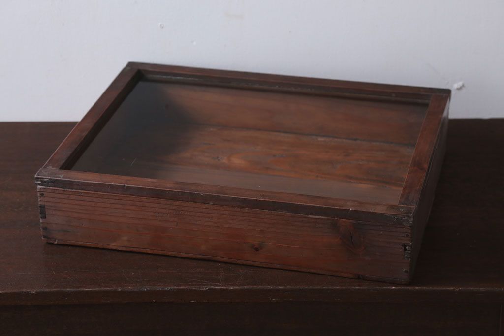 アンティーク雑貨　アンティーク　古い木のコレクションボックス(2)