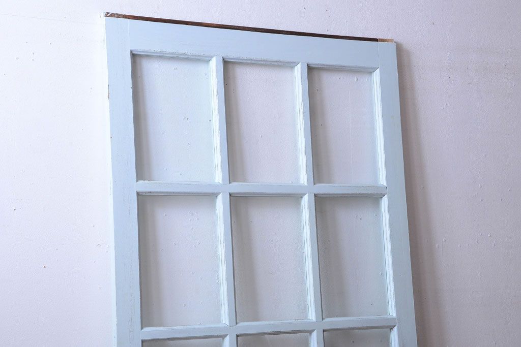 アンティーク　クリアガラス入りの背が高いおしゃれなペイント引き戸1枚(建具)