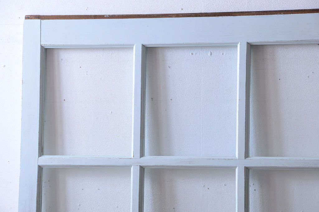 アンティーク　クリアガラス入りの背が高いおしゃれなペイント引き戸2枚セット(1)