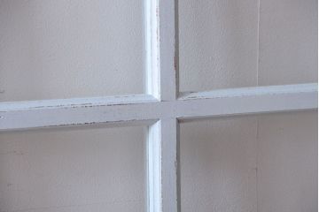 アンティーク　クリアガラス入りの背が高いおしゃれなペイント引き戸2枚セット(1)