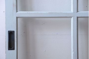 アンティーク　クリアガラス入りの背が高いおしゃれなペイント引き戸2枚セット(1)
