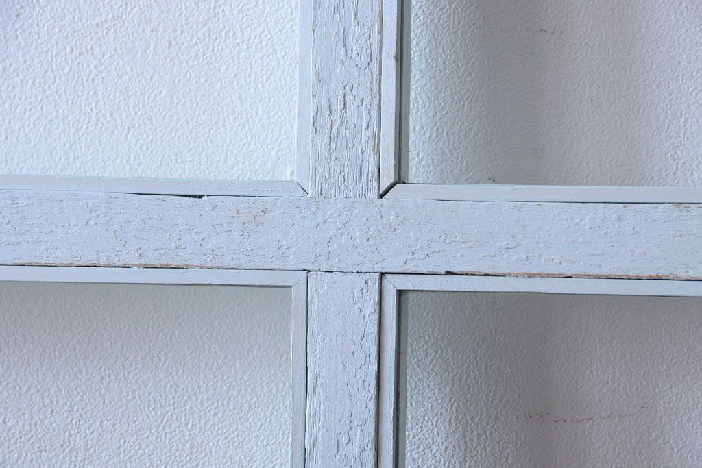 アンティーク　クリアガラス入りの背が高いおしゃれなペイント引き戸2枚セット(1)