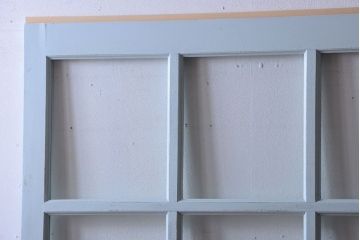 アンティーク　クリアガラス入りの背が高いおしゃれなペイント引き戸2枚セット(2)