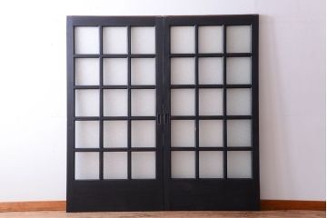 和製アンティーク　ダイヤガラス入りの背が高いモダンなペイント引き戸2枚セット(1)