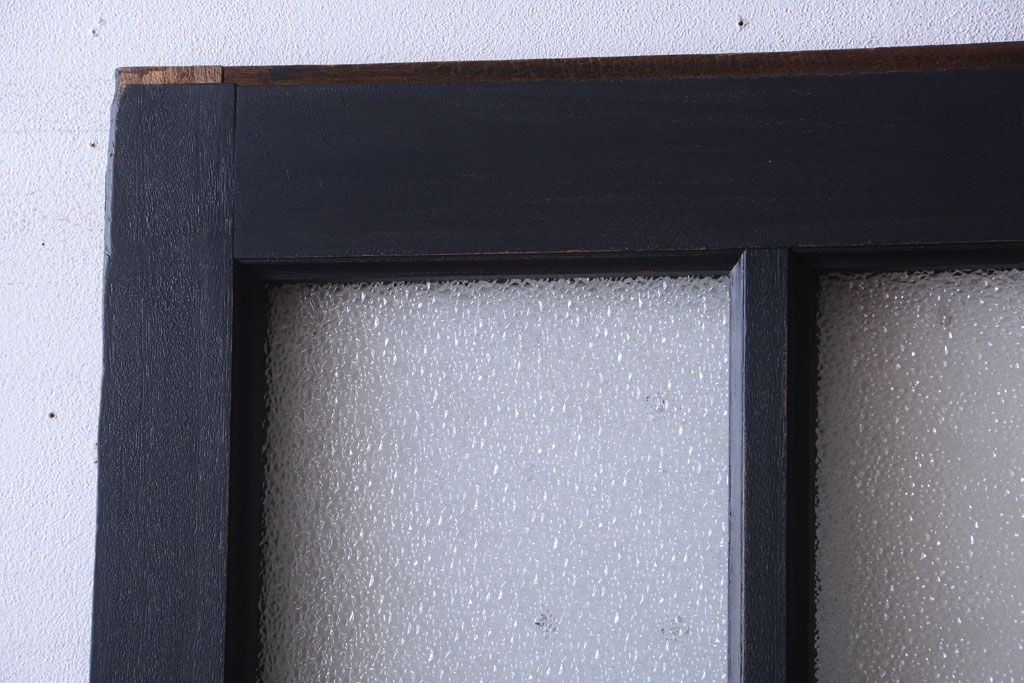 和製アンティーク　ダイヤガラス入りの背が高いモダンなペイント引き戸2枚セット(1)