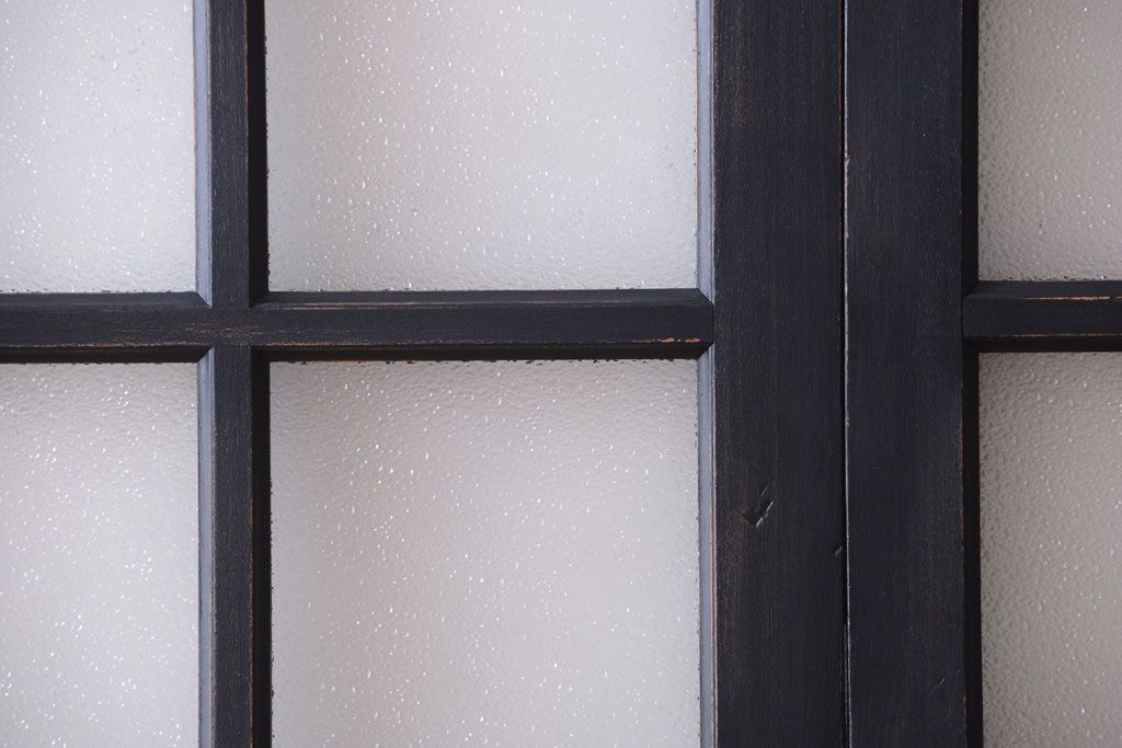 和製アンティーク　ダイヤガラス入りの背が高いモダンなペイント引き戸2枚セット(1)