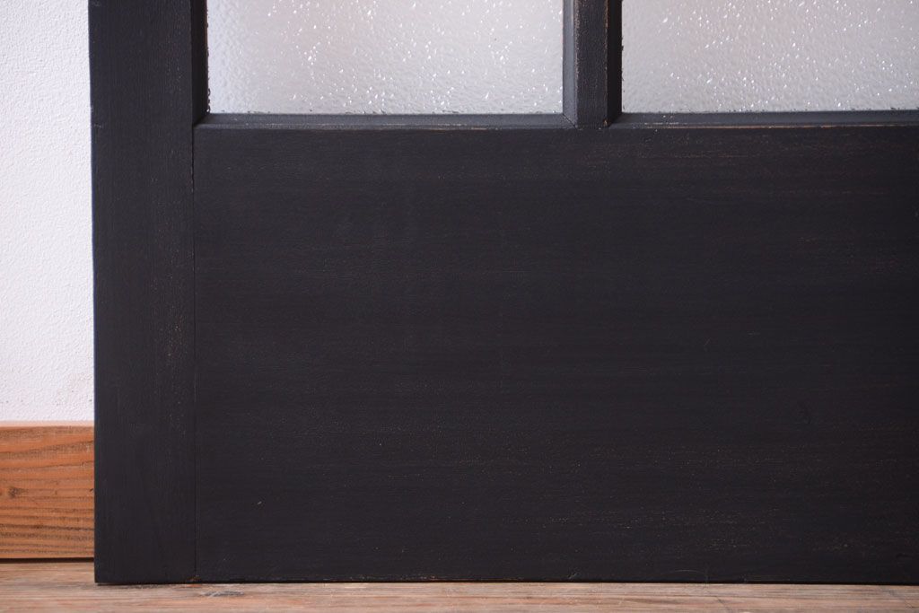 和製アンティーク　ダイヤガラス入りの背が高いモダンなペイント引き戸2枚セット(1)