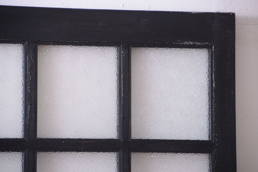 和製アンティーク　ダイヤガラス入りの背が高いモダンなペイント引き戸2枚セット(1)