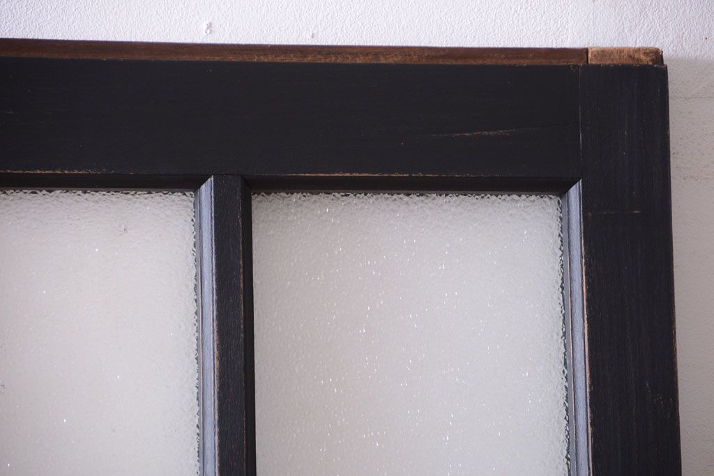 和製アンティーク　ダイヤガラス入りの背が高いモダンなペイント引き戸2枚セット(2)