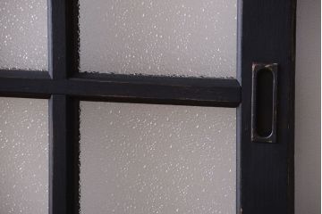 和製アンティーク　ダイヤガラス入りの背が高いモダンなペイント引き戸2枚セット(2)