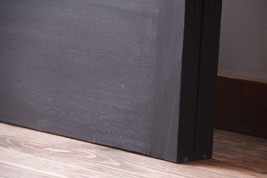 和製アンティーク　ダイヤガラス入りの背が高いモダンなペイント引き戸2枚セット(2)