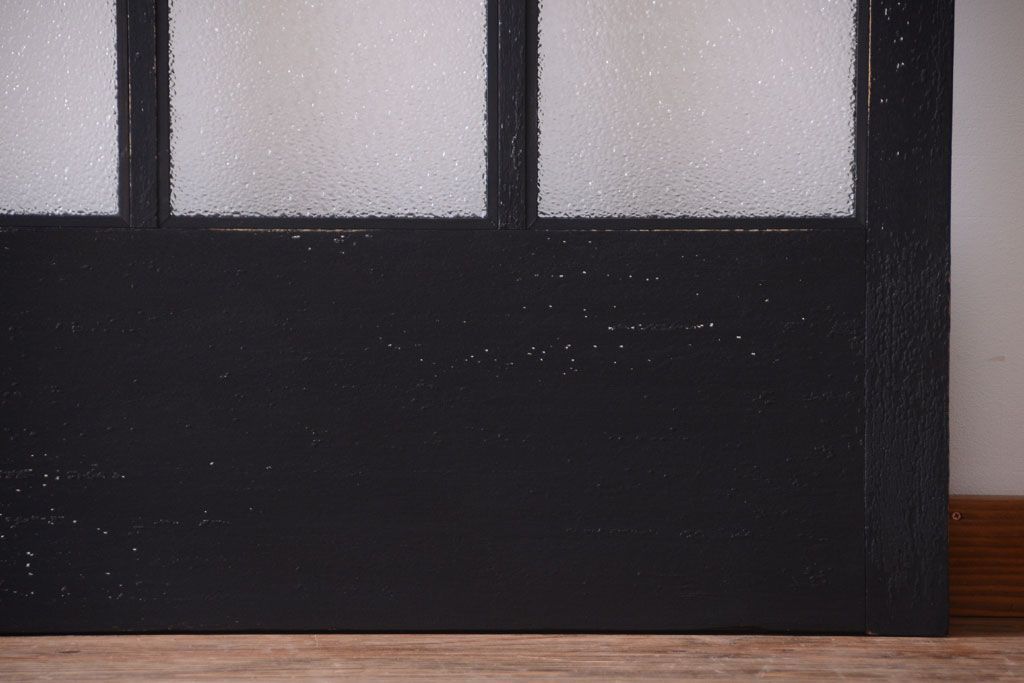 和製アンティーク　ダイヤガラス入りの背が高いモダンなペイント引き戸2枚セット(2)