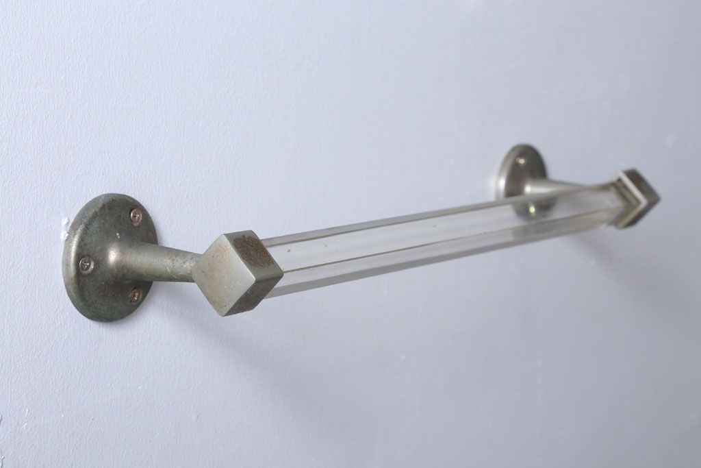 アンティーク雑貨　和製アンティーク　レトロモダンなガラスポールタオル掛け