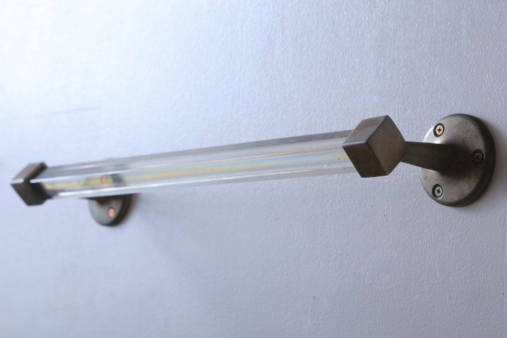 アンティーク雑貨　和製アンティーク　レトロモダンなガラスポールタオル掛け