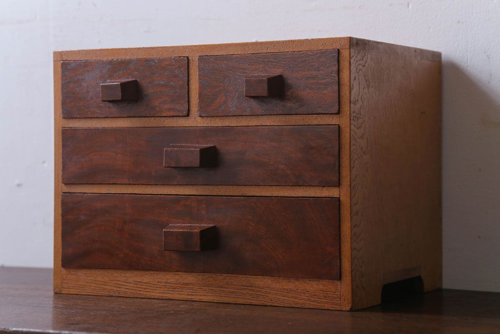 アンティーク家具　和製アンティーク　前面欅材!上質な小引き出し