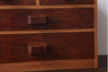 アンティーク家具　和製アンティーク　前面欅材!上質な小引き出し