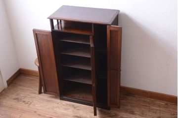 アンティーク家具　和製アンティーク　ナラ材の上質な収納棚(キャビネット・下駄箱)