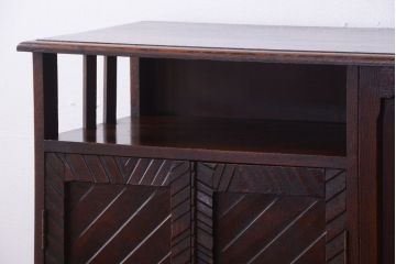 アンティーク家具　和製アンティーク　ナラ材の上質な収納棚(キャビネット・下駄箱)