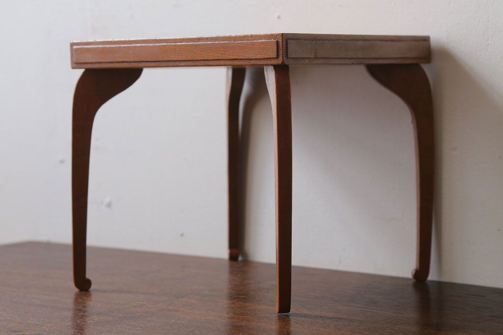 アンティーク雑貨　古民具・骨董　欅材の上品なアンティーク花台(1)