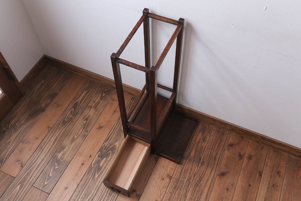 アンティーク雑貨　古民具・骨董　大正期　引き出し付き!古いナラ材のアンティーク傘立て