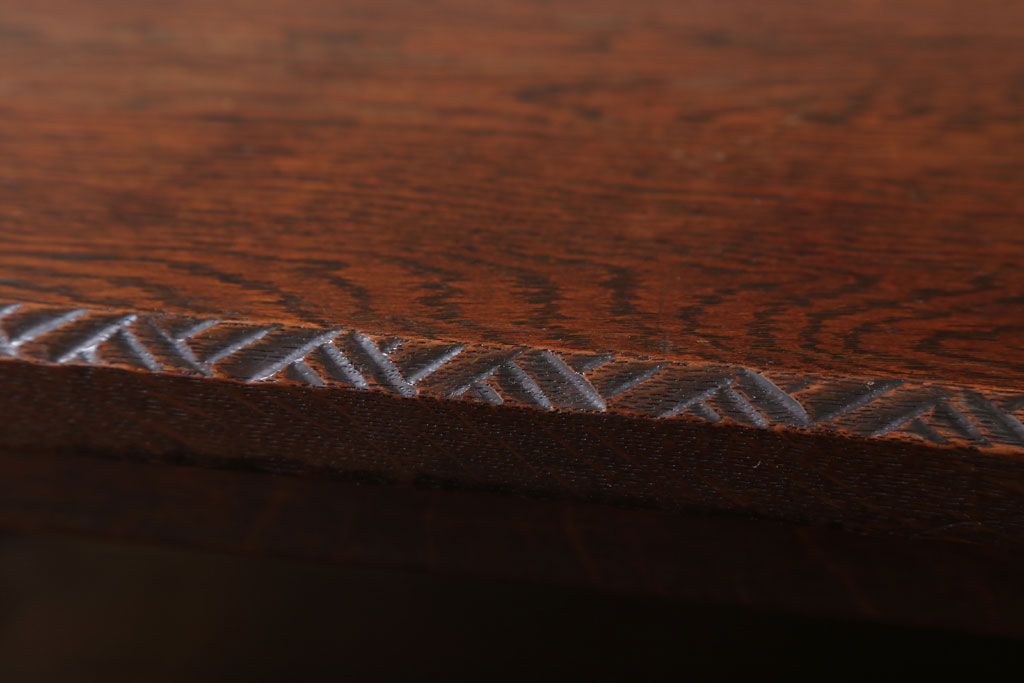 アンティーク家具　和製アンティーク　古いナラ材の上質でおしゃれなサイドテーブル