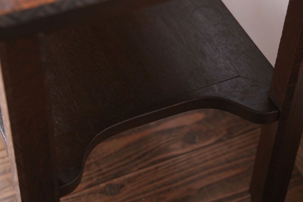 アンティーク家具　和製アンティーク　古いナラ材の上質でおしゃれなサイドテーブル