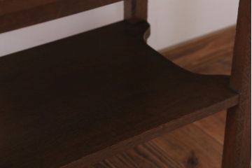 アンティーク家具　和製アンティーク　古いナラ材の上質でおしゃれなサイドテーブル
