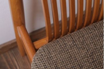 ヴィンテージ家具　飛騨産業　ビンテージキツツキ　ダイニングチェア(食堂椅子)(1)
