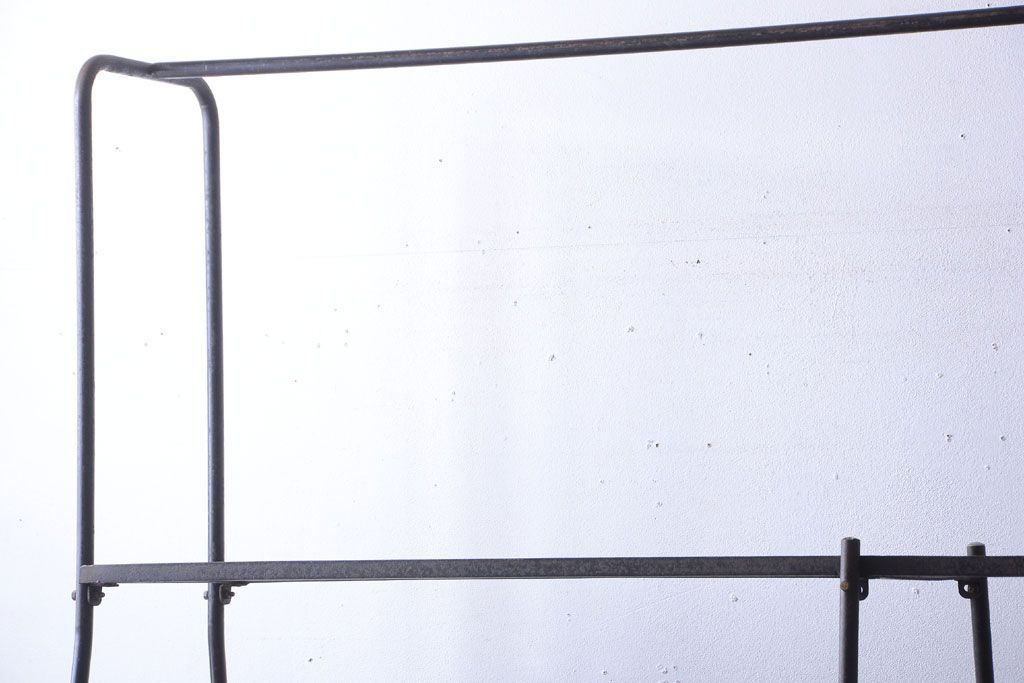 ヴィンテージ家具　ビンテージ　特大サイズ!組み立て式アイアンラック(陳列棚・ディスプレイラック)