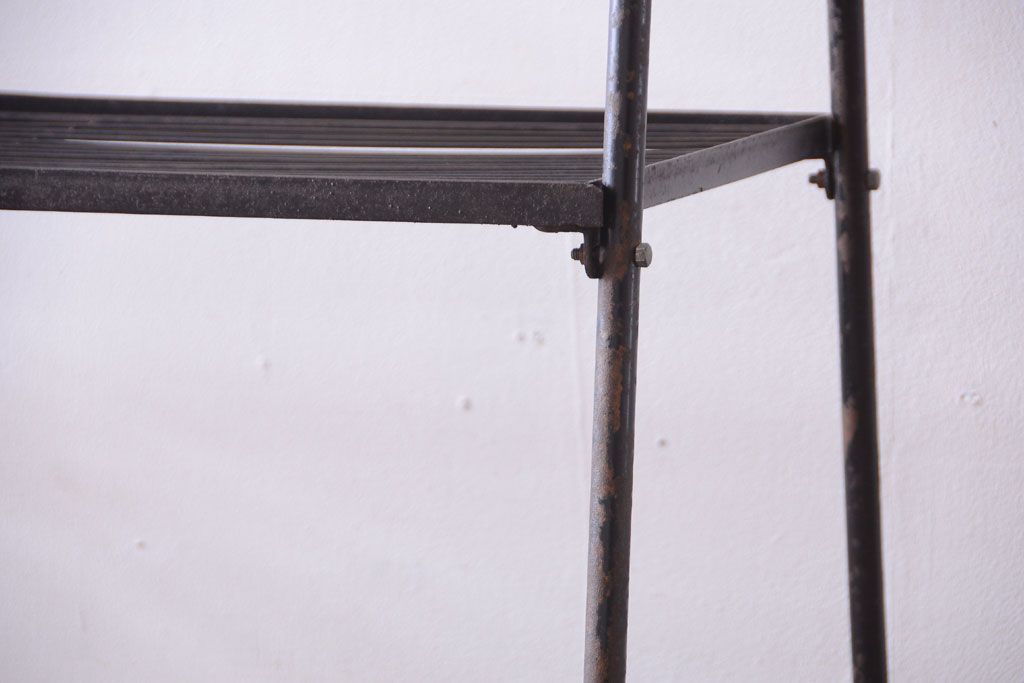 ヴィンテージ家具　ビンテージ　特大サイズ!組み立て式アイアンラック(陳列棚・ディスプレイラック)