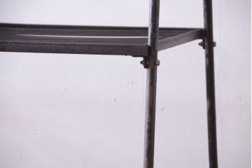 ヴィンテージ家具　ビンテージ　特大サイズ!組み立て式アイアンラック(陳列棚・ディスプレイラック)