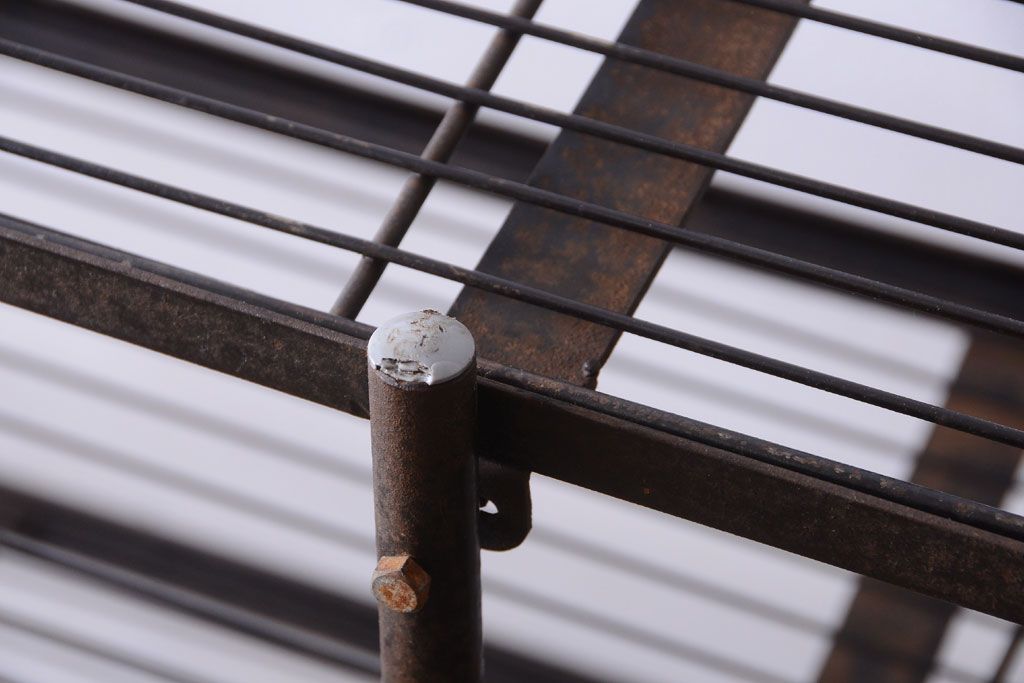 ヴィンテージ家具　ビンテージ　特大サイズ!組み立て式アイアンラック(陳列棚・ディスプレイラック)