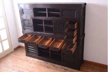 アンティーク家具　古民具・骨董　大正期　変わり型のモダンなアンティーク水屋箪笥