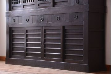 アンティーク家具　古民具・骨董　大正期　変わり型のモダンなアンティーク水屋箪笥