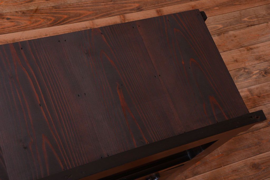 アンティーク家具　古民具・骨董　大正期　変わり型のモダンなアンティーク水屋箪笥