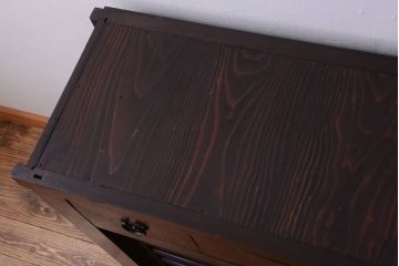 アンティーク家具　古民具・骨董　大正期　変わり型のモダンなアンティーク水屋箪笥