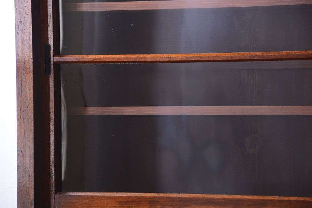 アンティーク家具　和製アンティーク　脚付き!古い木製の大きな重ね収納棚