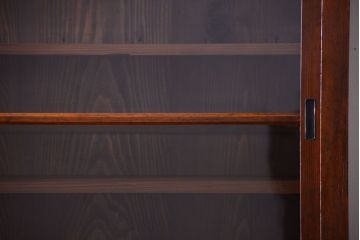 アンティーク家具　和製アンティーク　脚付き!古い木製の大きな重ね収納棚