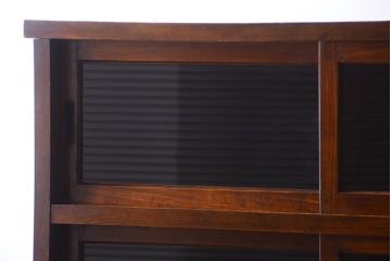 アンティーク家具　和製アンティーク　モールガラス入り!前面欅材の古い収納棚(食器棚)