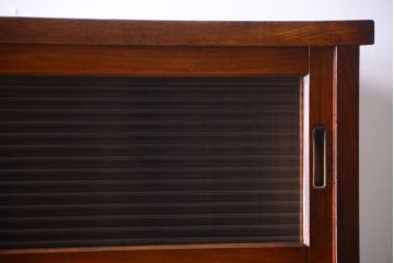 アンティーク家具　和製アンティーク　モールガラス入り!前面欅材の古い収納棚(食器棚)